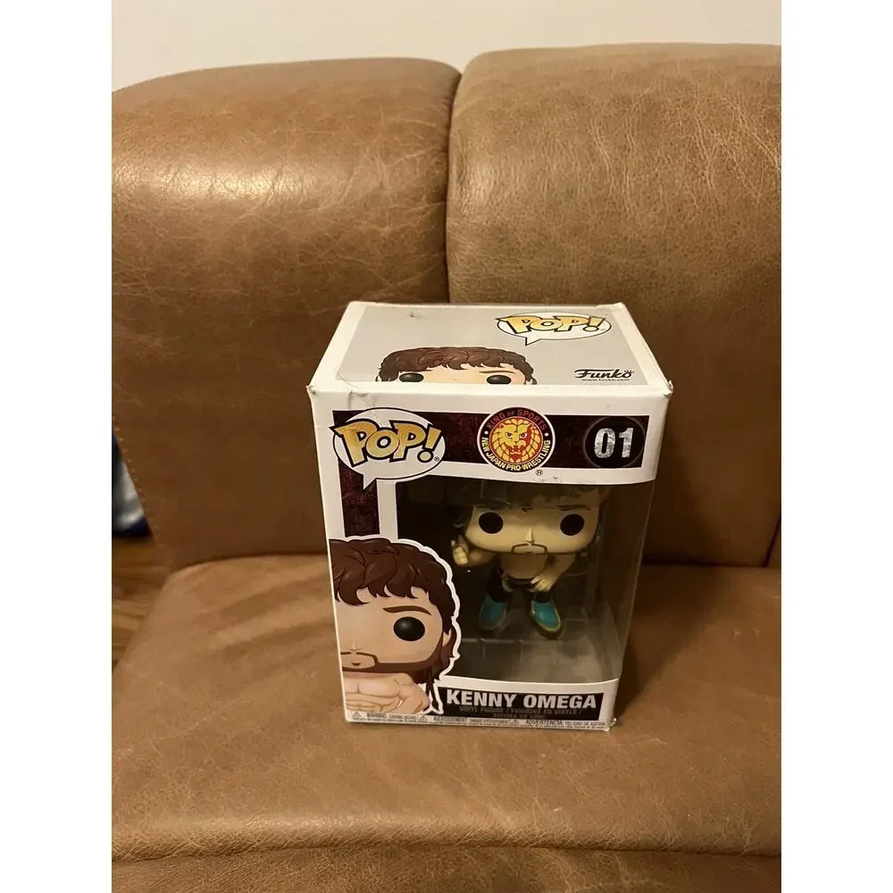 Funko POP! WWE Kenny Omega #01 NEW JAPAN PRO WRESTLING RARE RETIRED BULLET CLUB - Picture 2 of 5